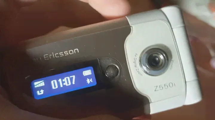 Sony Ericsson Z550i