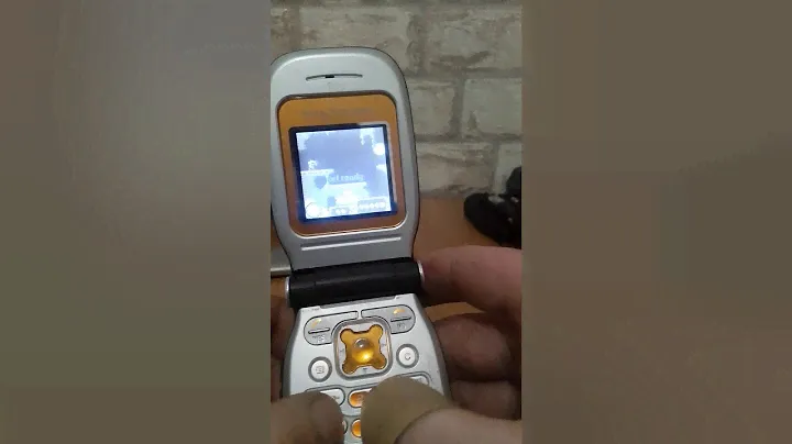Sony Ericsson z200 / honey cove 2