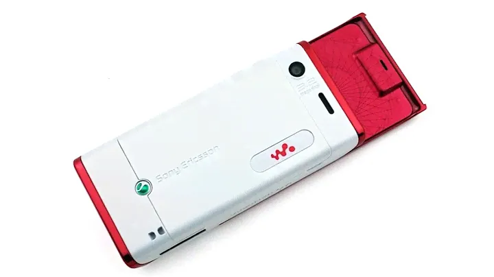 Оригинальный разблокированный Sony Ericsson W595 FM-радио Bluetooth 315 Мп камера многоцветный хор.